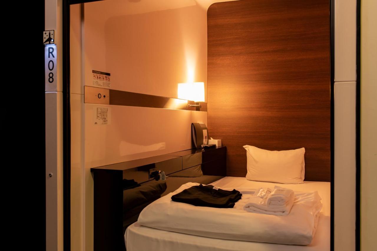 Class Cabin Male Only